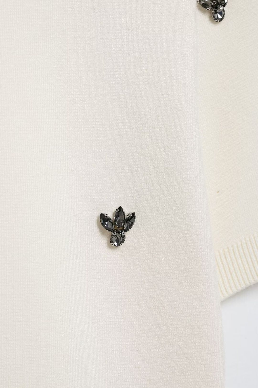 Jewelry Knit Tops And Skirts