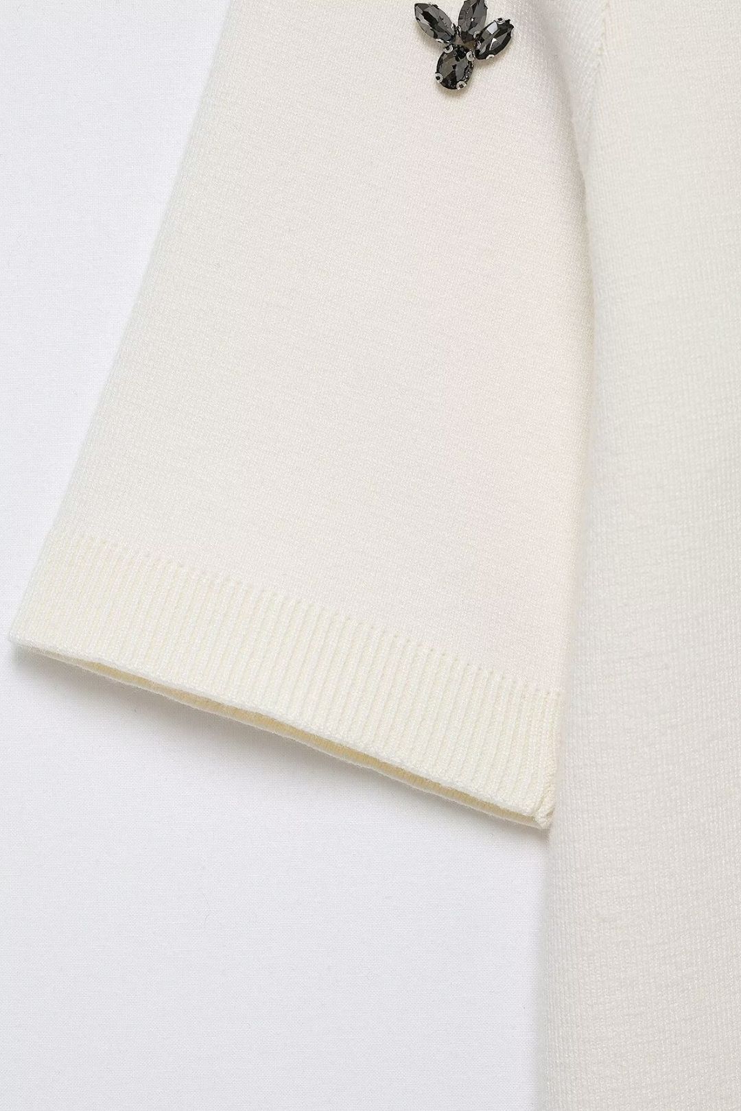 Jewelry Knit Tops And Skirts