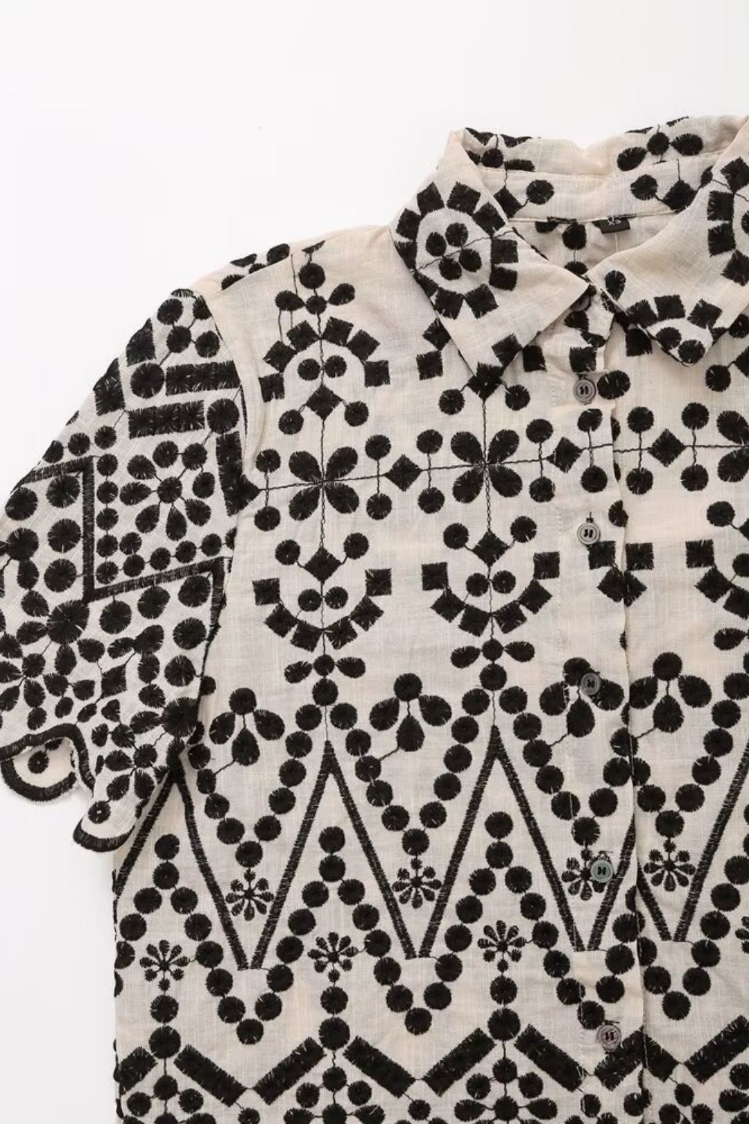 Contrast Color Embroidery Shirt High Waist Shorts Pants