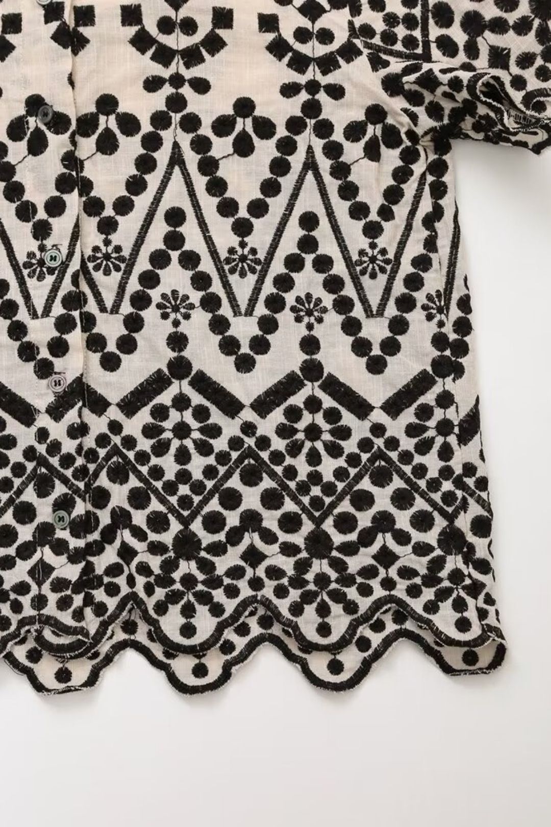 Contrast Color Embroidery Shirt High Waist Shorts Pants