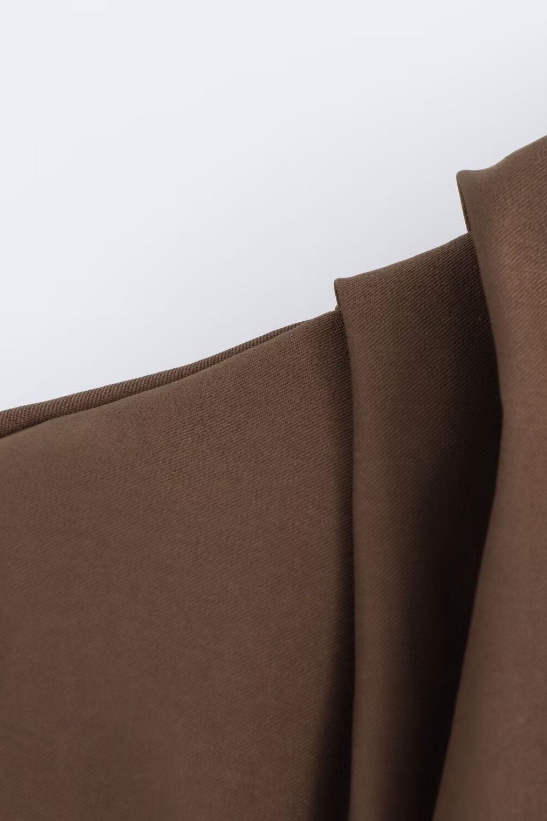 Versatile Pleated Decorative Shoulder Pad Sleeveless Top