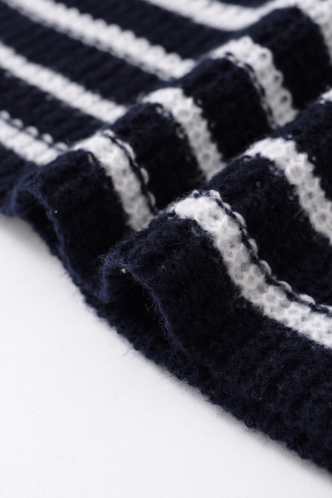 Black And White Knitted Tight Short Sleeve Dress