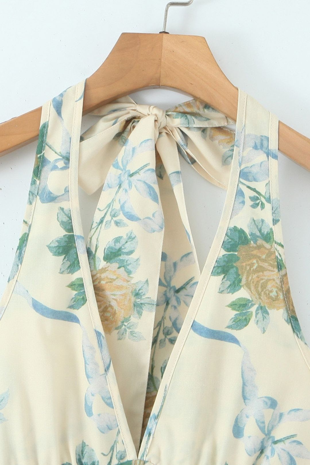 Deep V Backless Bow Tie Halter Neck Mid-length Dress