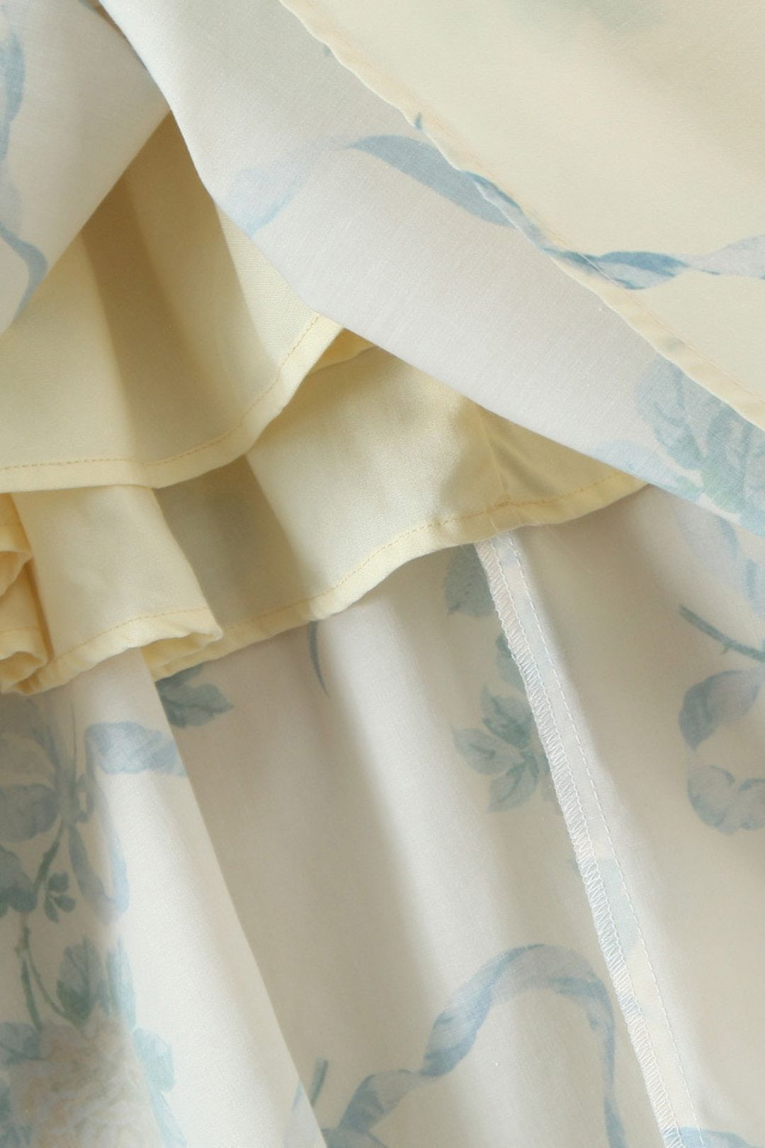 Deep V Backless Bow Tie Halter Neck Mid-length Dress