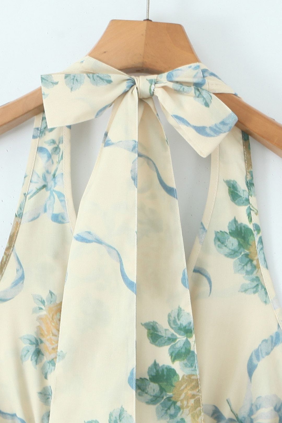 Deep V Backless Bow Tie Halter Neck Mid-length Dress