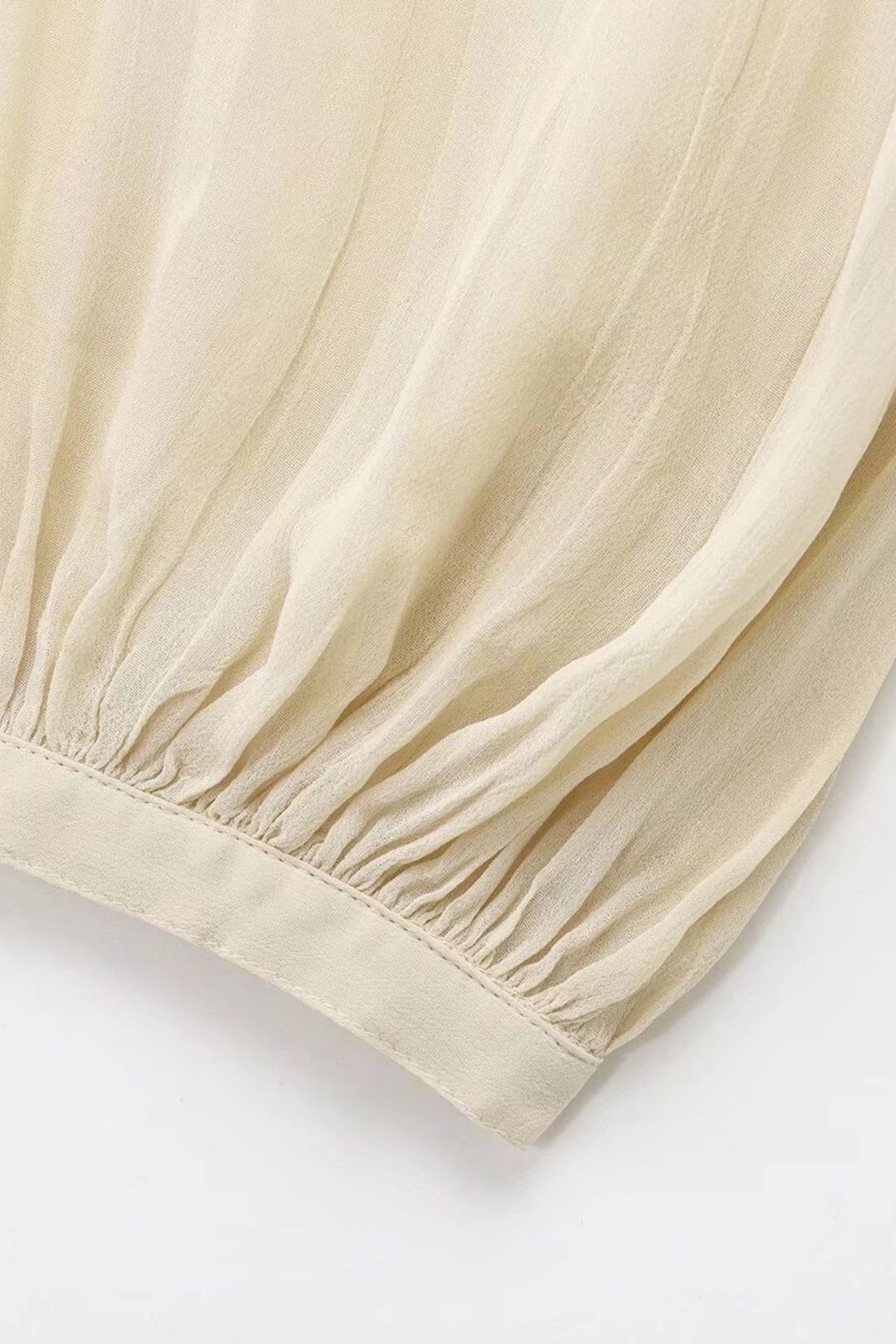 Decorative Romantic Style Long-sleeved Shirt