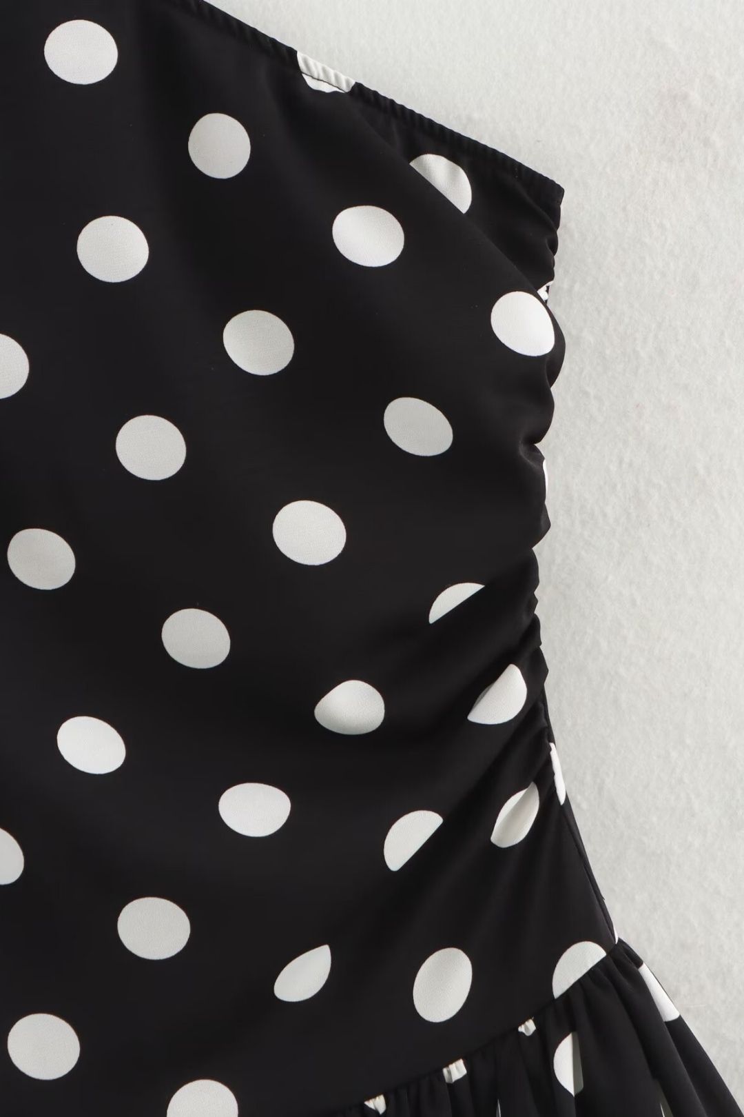Waist Sleeveless Pleated Polka Dot Oblique Shoulder Short Dress