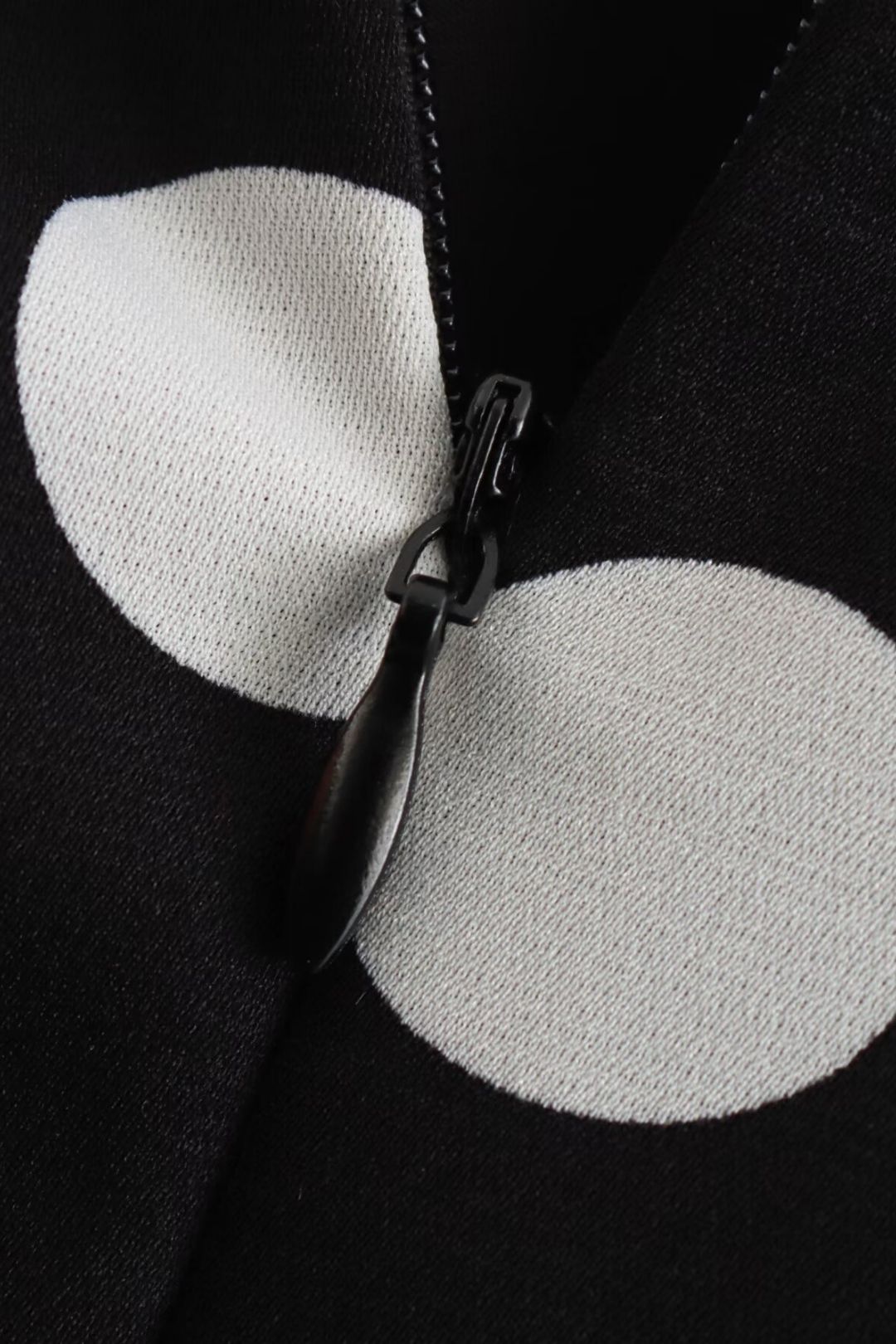 Waist Sleeveless Pleated Polka Dot Oblique Shoulder Short Dress