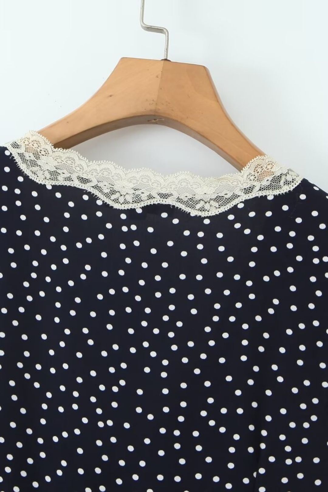 V-neck Waist French Lace Splicing Polka Dot Short Sleeve Dress