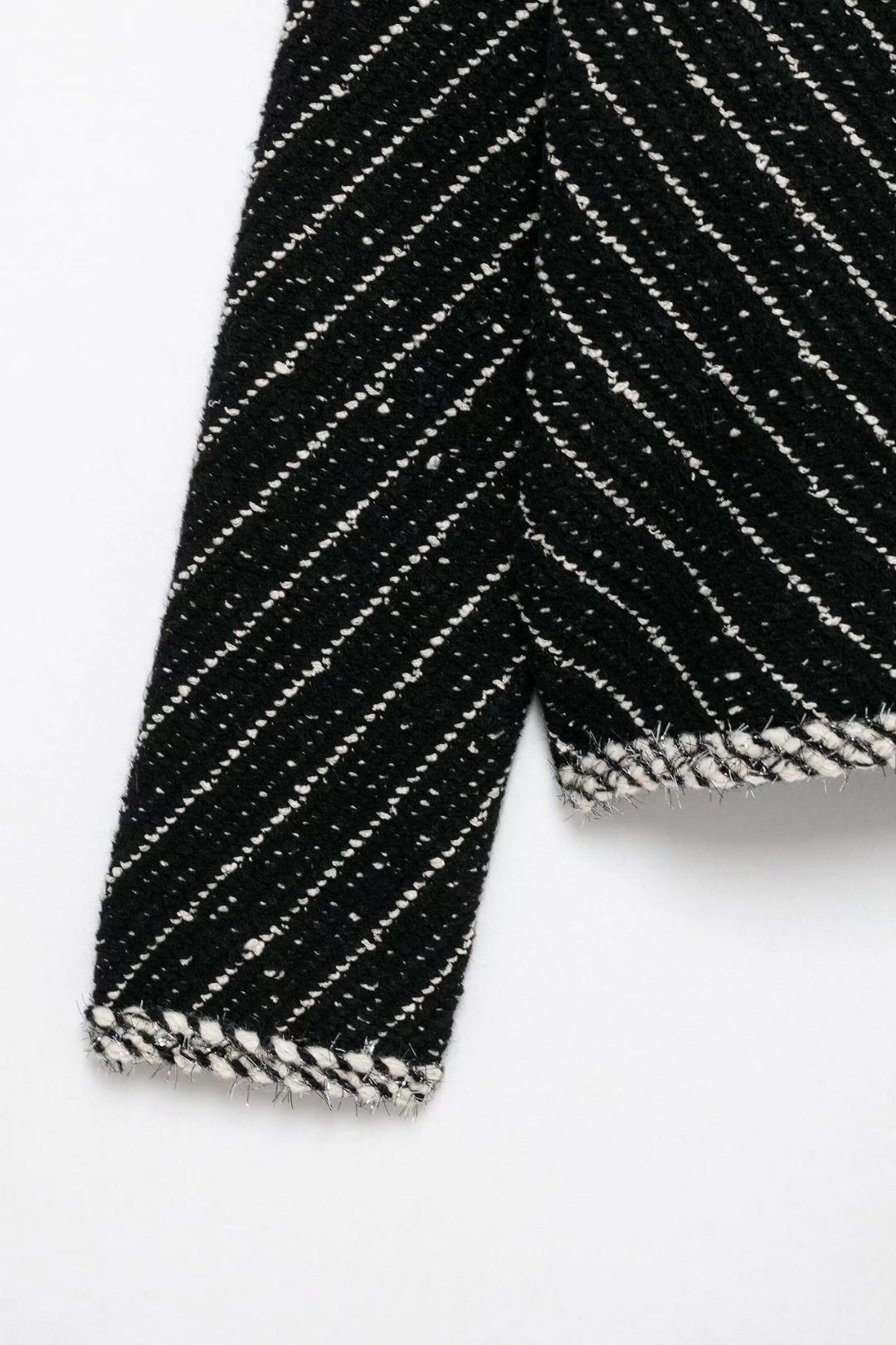 Splicing Lapel Long Sleeve Knitted Jacket And Skirt