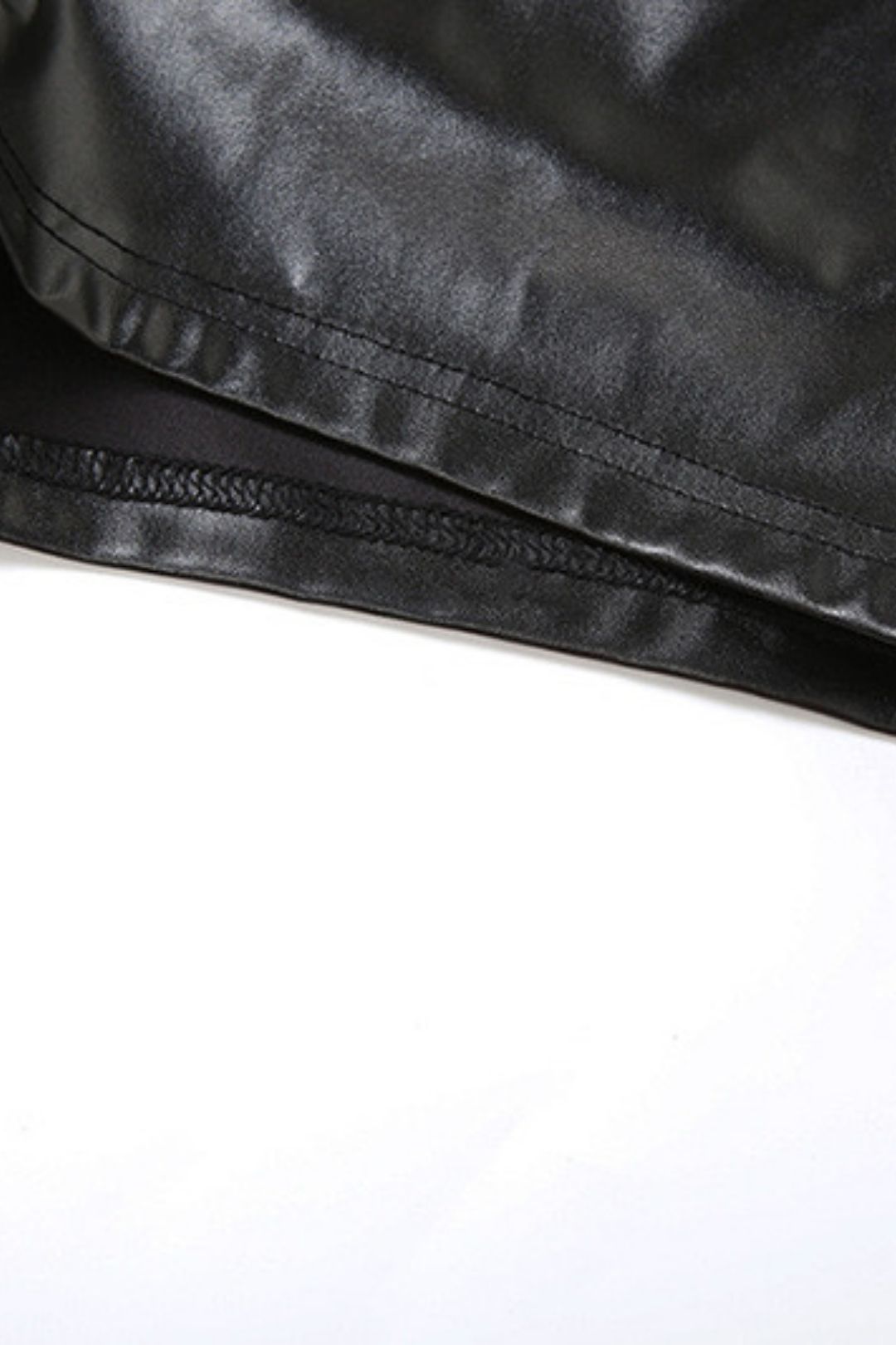 Leatherlace-upnecknudeslimpantssuit