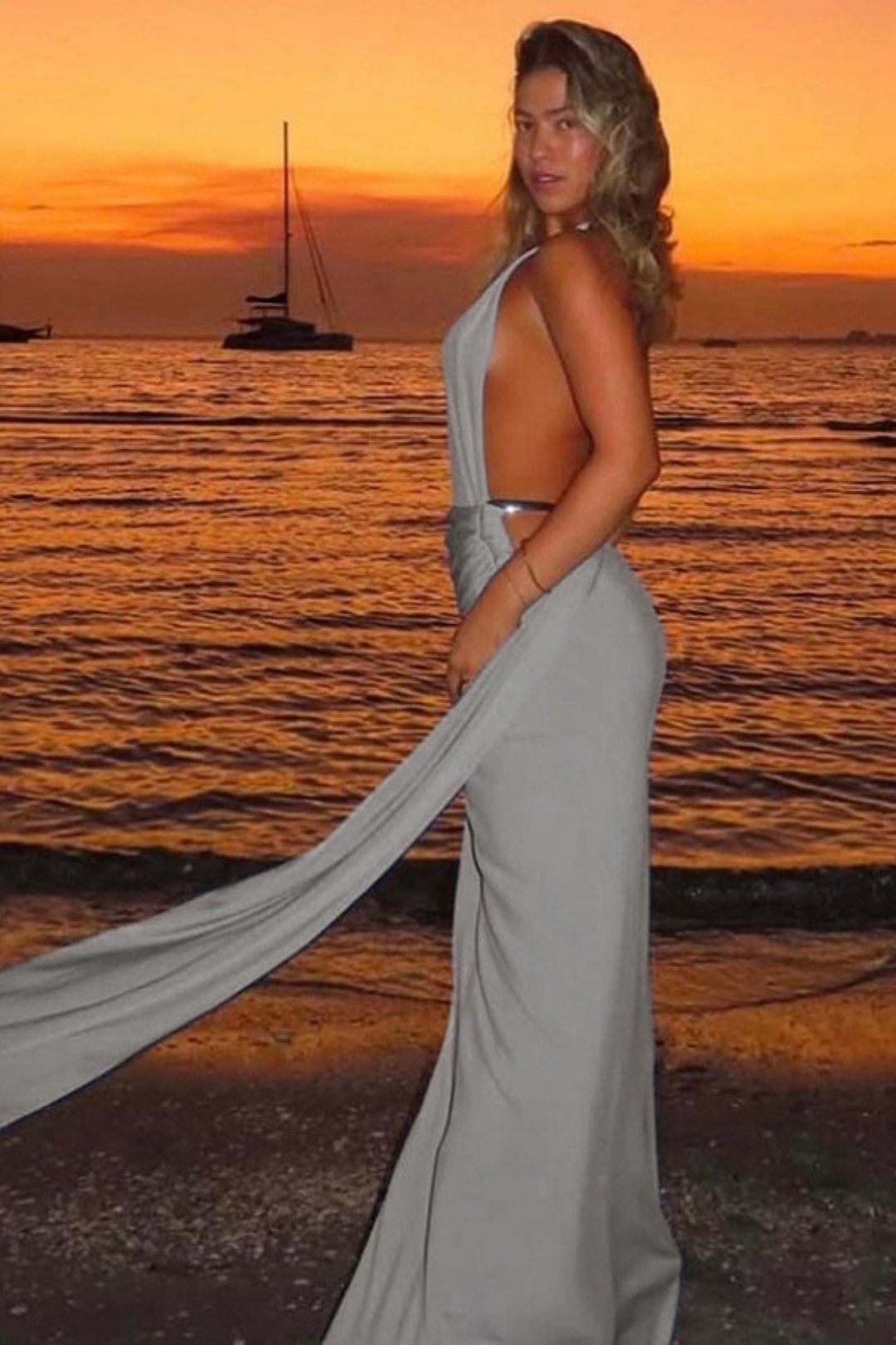 Sexy Collar Sleeveless High Waist Backless Slim Dress