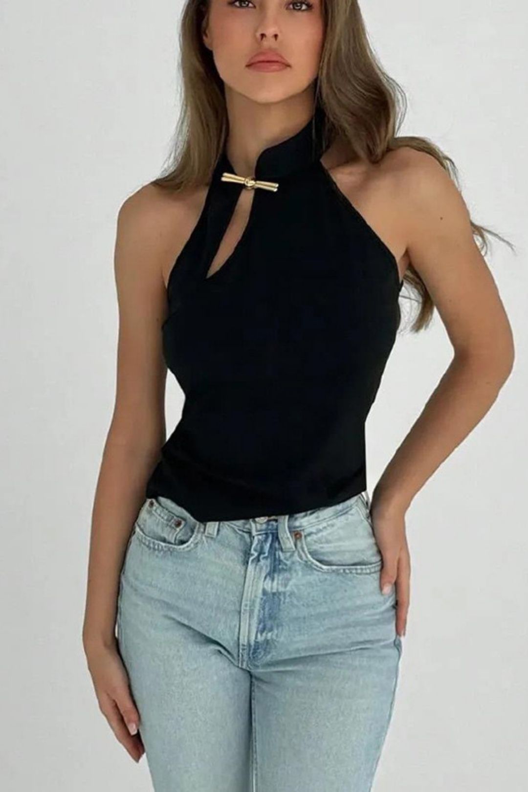 Solidcolorbucklenichesleevelessslim-fitslimmingtop