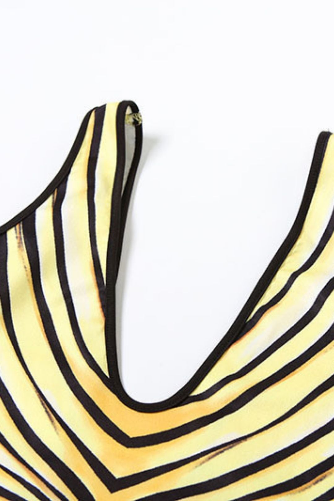 Sexy Sleeveless Backless Top Shorts Suit