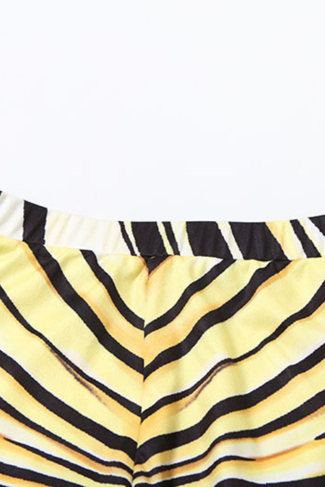 Sexy Sleeveless Backless Top Shorts Suit