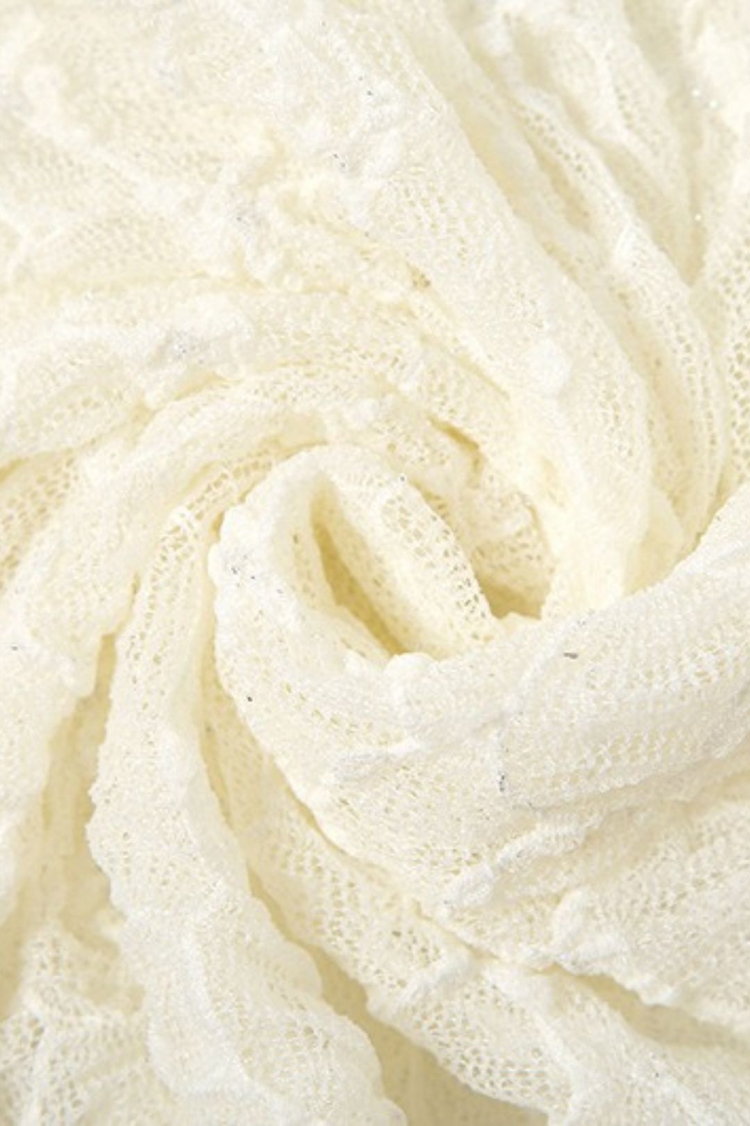 Sexy Lace Cut Out Long-Sleeved Halter Suspender Slim Shorts Three-Piece Set