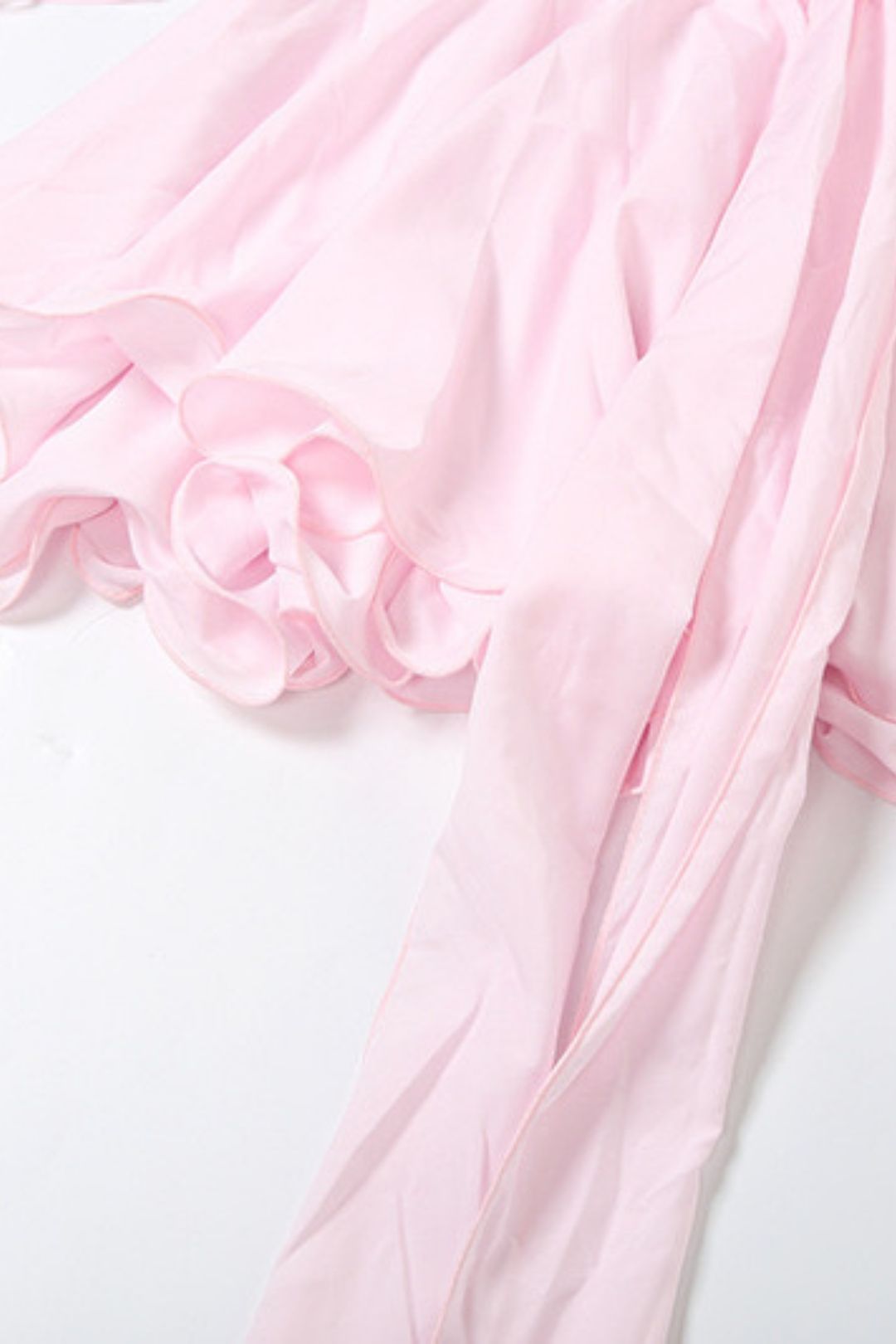 Sexy Round Neck Lace-up Flower Decorative Horn Sleeve Hip Dress