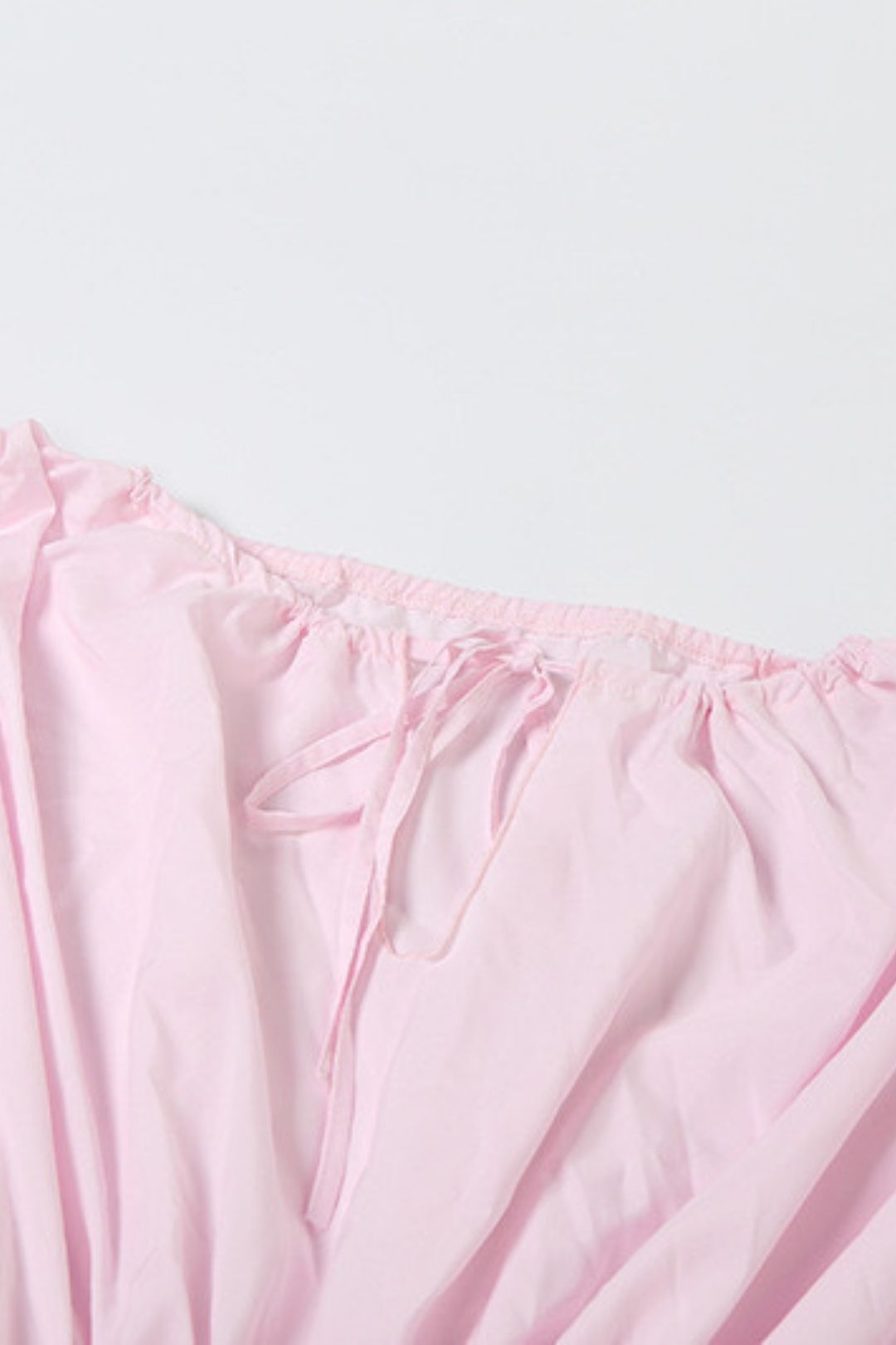 Sexy Round Neck Lace-up Flower Decorative Horn Sleeve Hip Dress