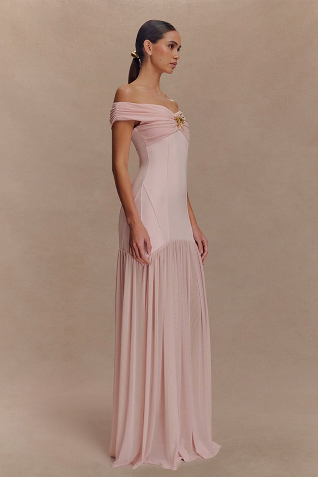 Sexy Mesh Splicing Backless Pleated Slim Long Dress