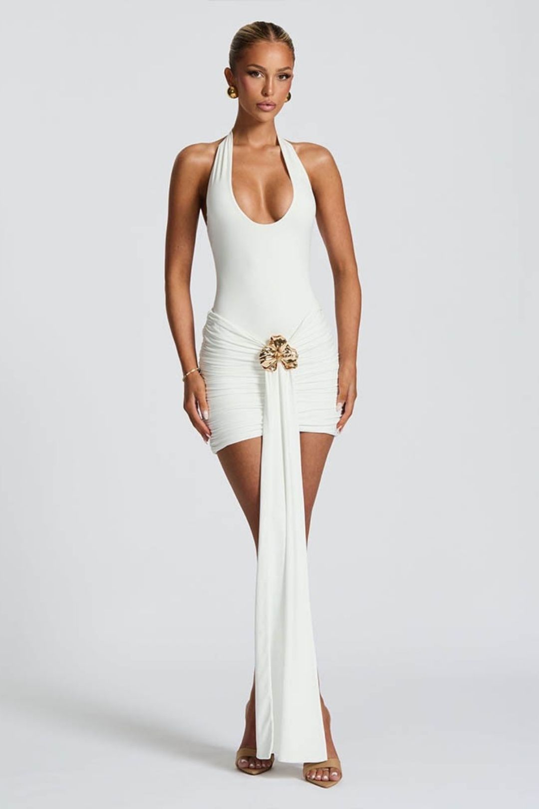 Halterneck Cross-Tie Hip-Covering Short Skirt Slim Pleated Backless Dress