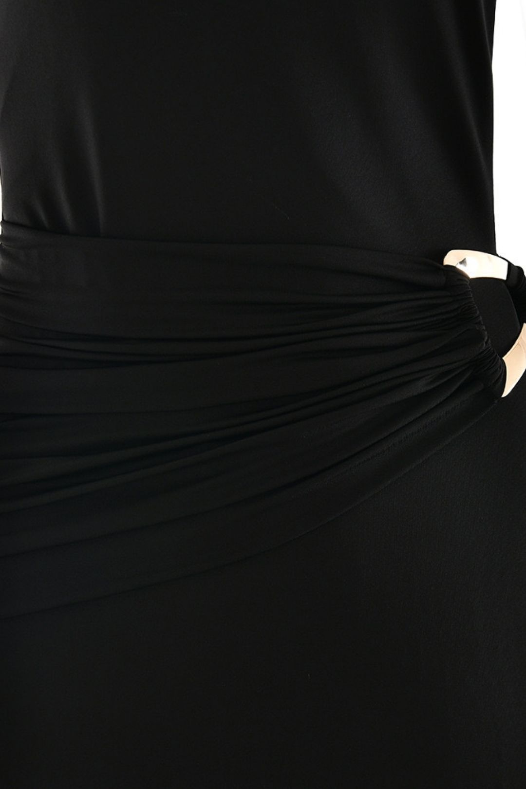 Elegant And Fashionable Sloping Shoulder Backless Metal Dress