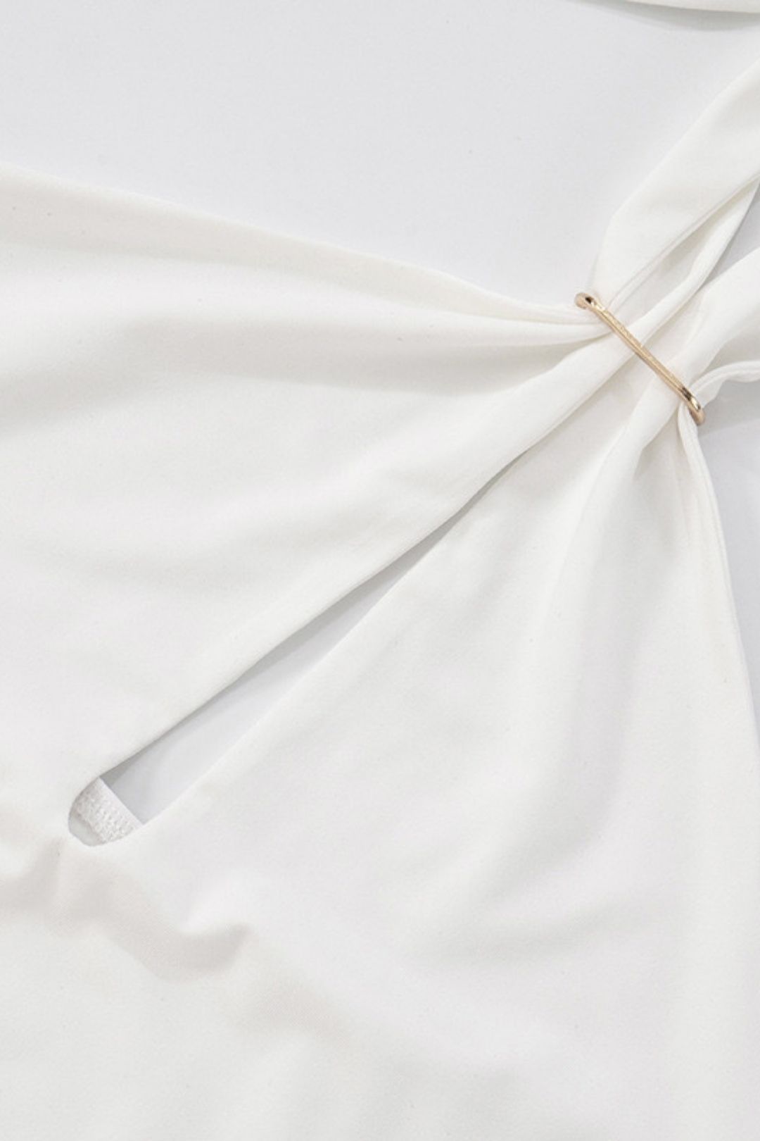 New Solid Pure Color Metal Ring Backless T-Shirt