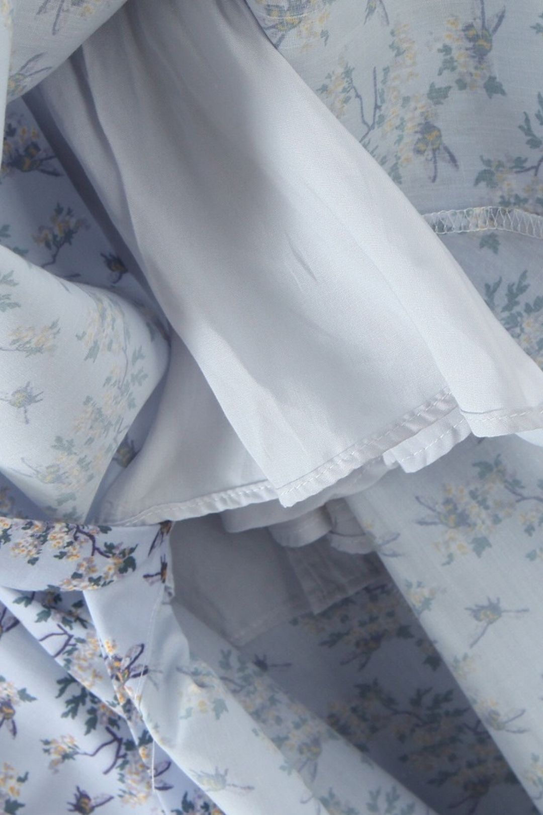 Elegant Sleeveless Suspender Midi Dress