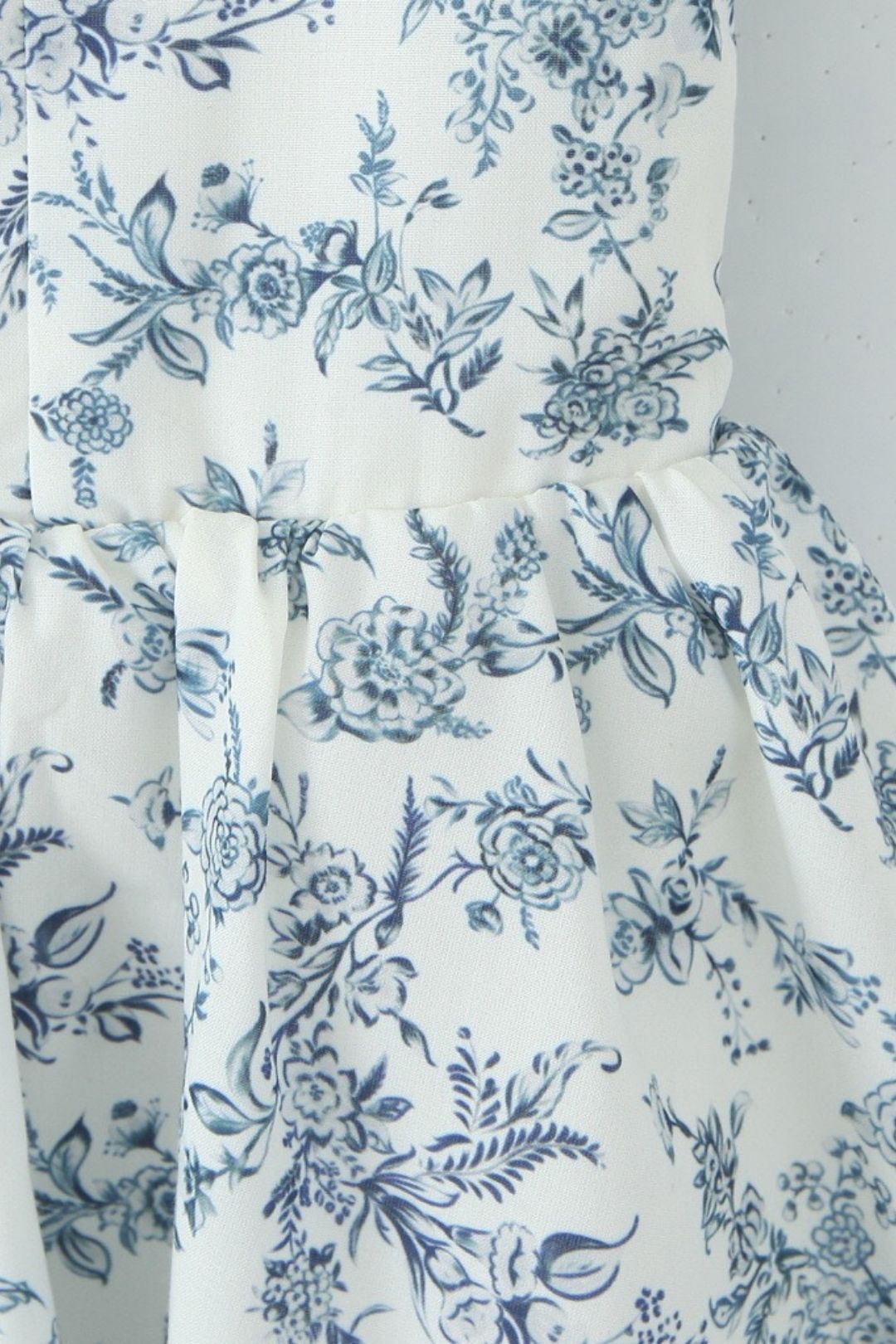 Sexy Deep V Retro Lace Splicing Mini Dress