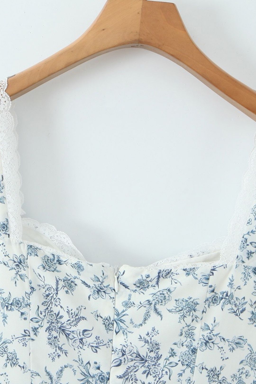 Sexy Deep V Retro Lace Splicing Mini Dress