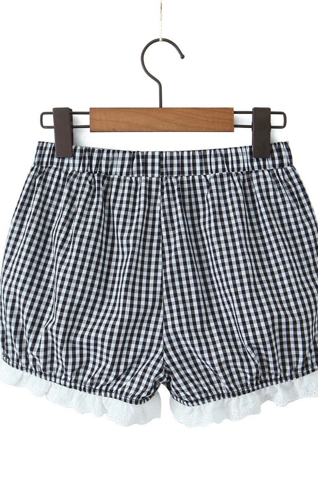 Lace Edge Sleeveless Top Flower Bud Shorts Set