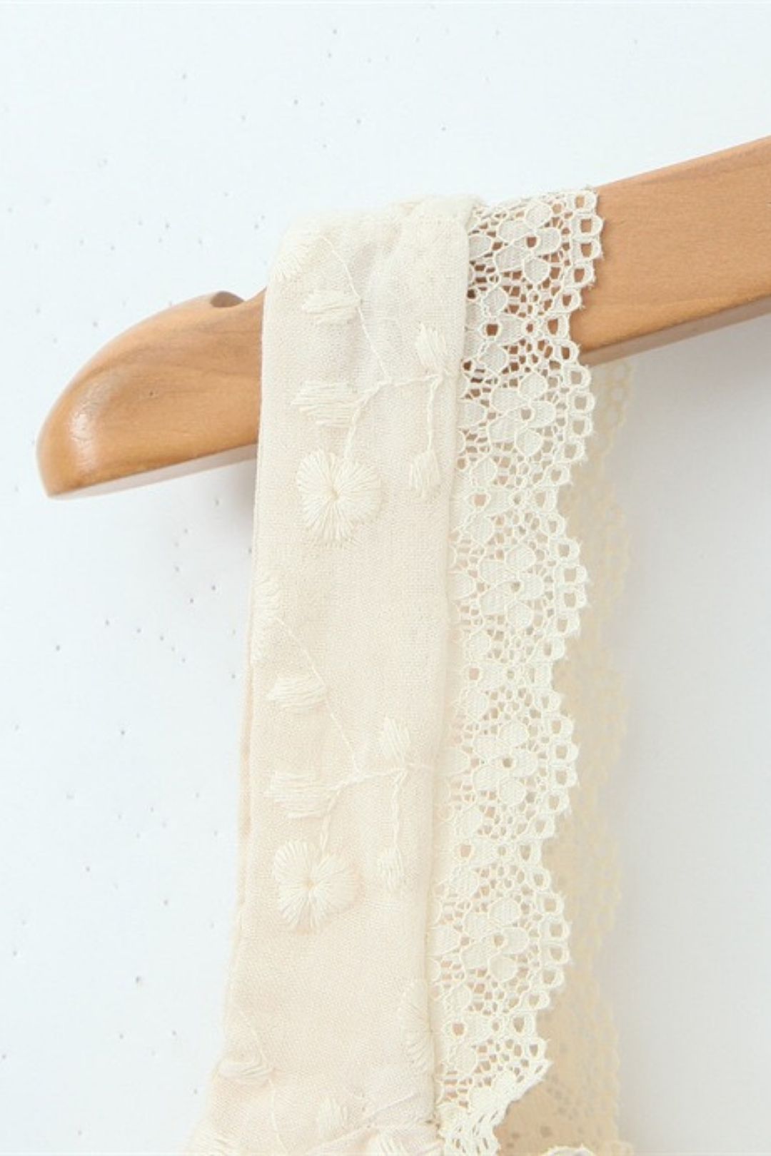 Embroidered Chiffon Patchwork Suit Unique Wood Ear Edge Camisole High Waist Sexy Hip Skirt