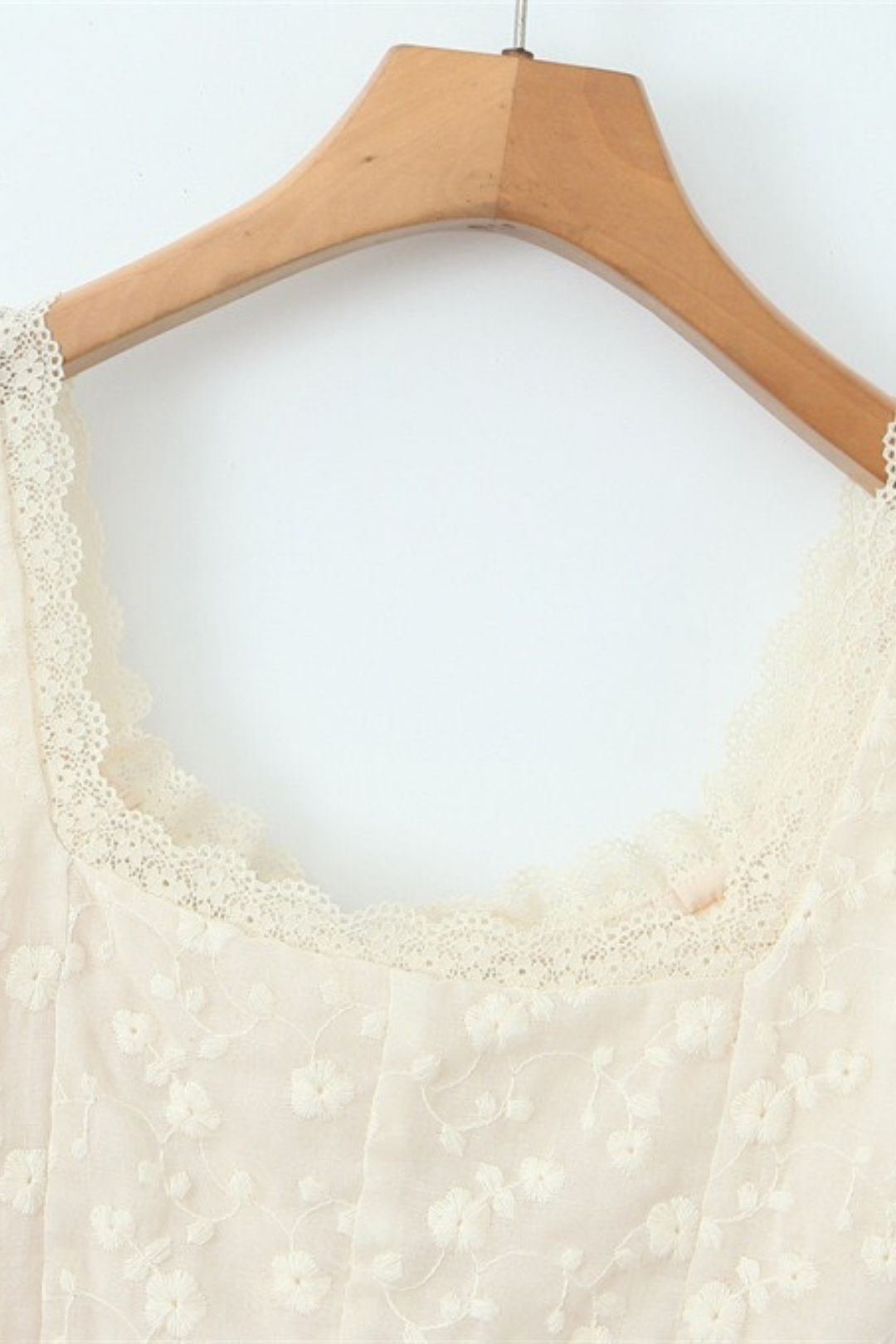 Embroidered Chiffon Patchwork Suit Unique Wood Ear Edge Camisole High Waist Sexy Hip Skirt