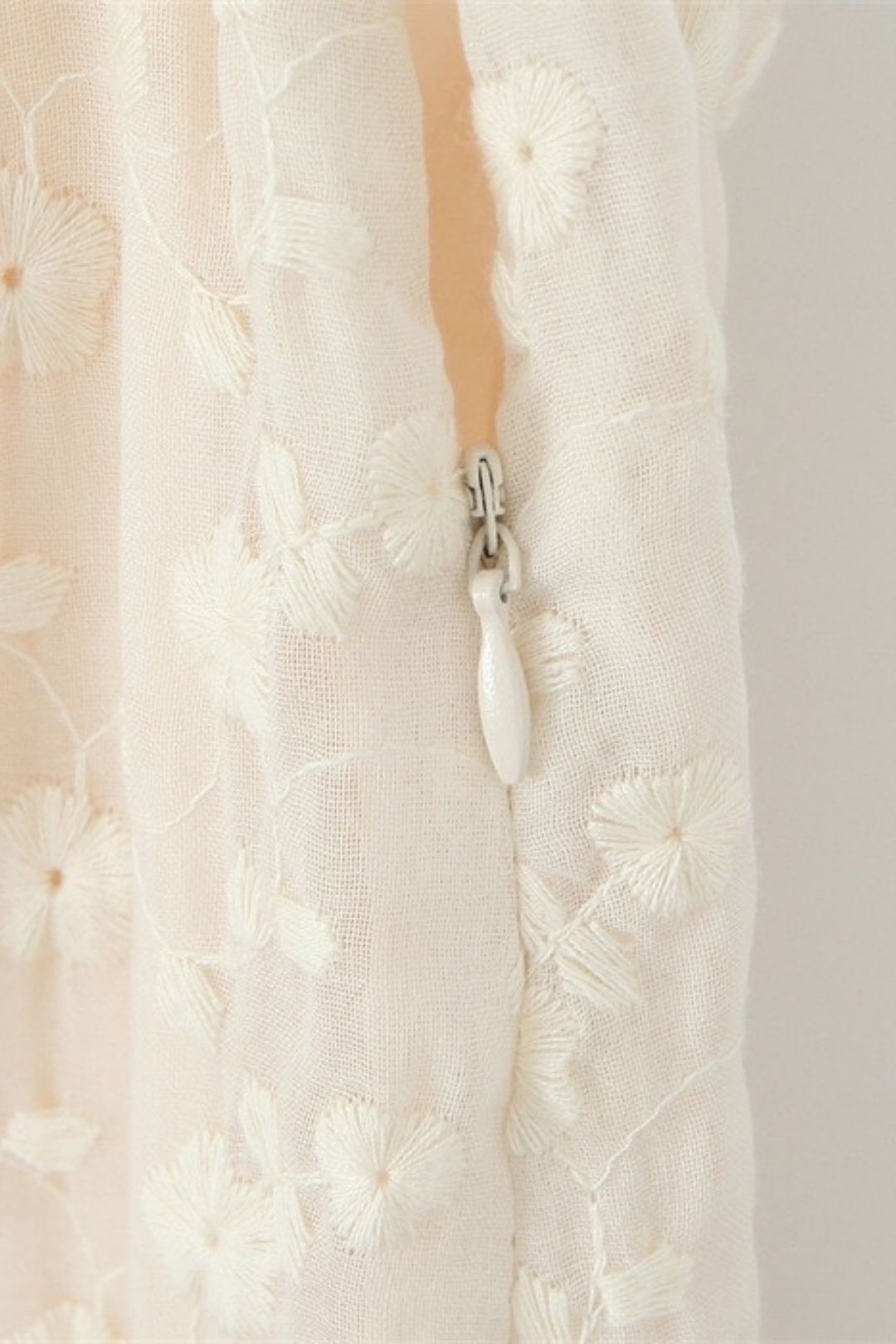 Embroidered Chiffon Patchwork Suit Unique Wood Ear Edge Camisole High Waist Sexy Hip Skirt