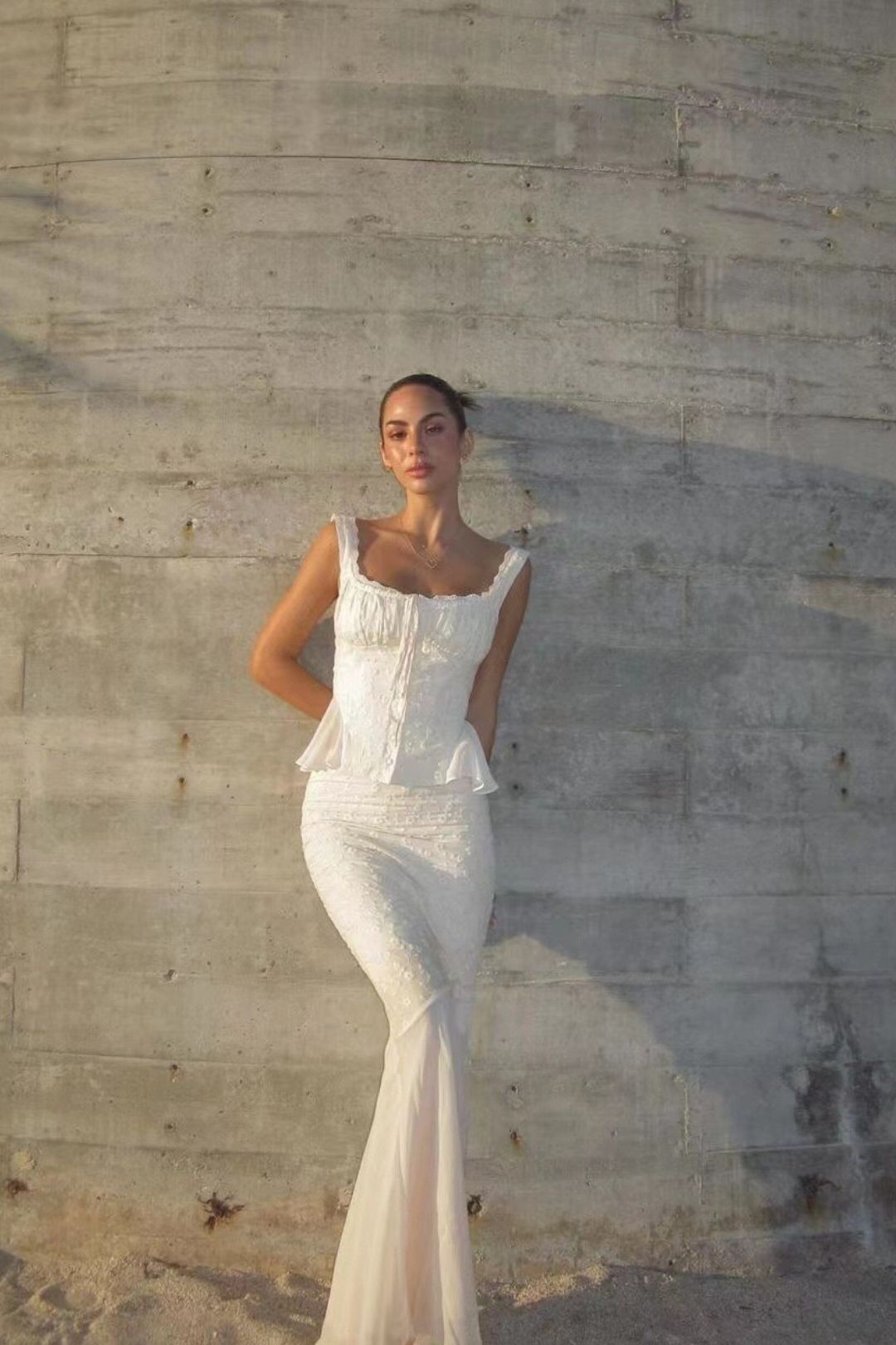 Embroidered Cotton Vest Lace Top/High Waist Fishtail Splicing Skirt