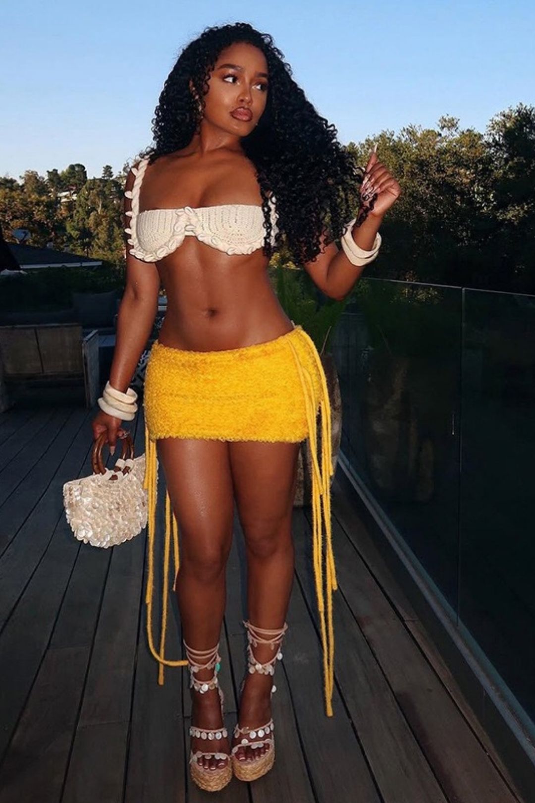 Solid Color High Waist Tight Knitted Tassel Hip Skirt