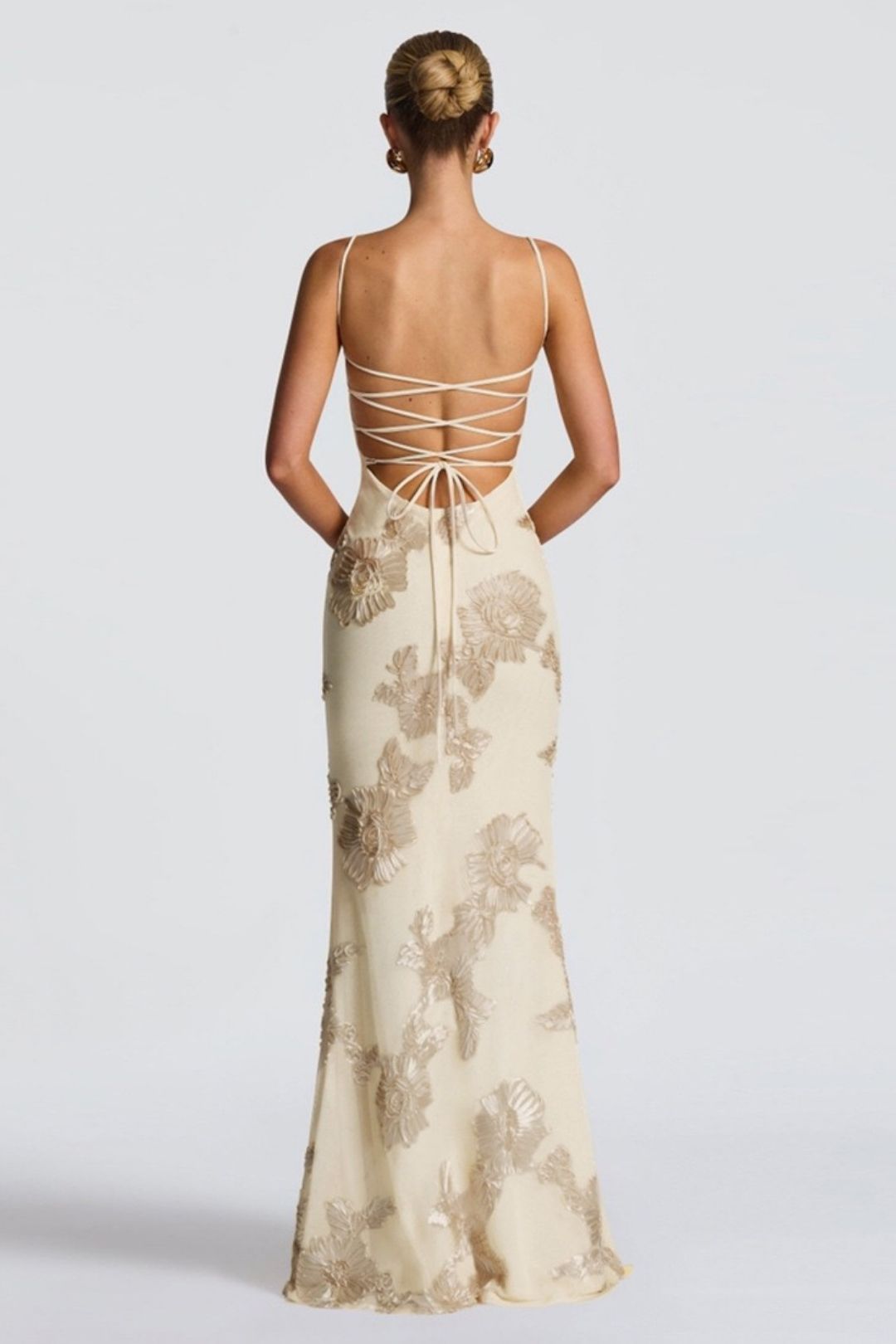 Sexy Slimming Backless Lace Dress