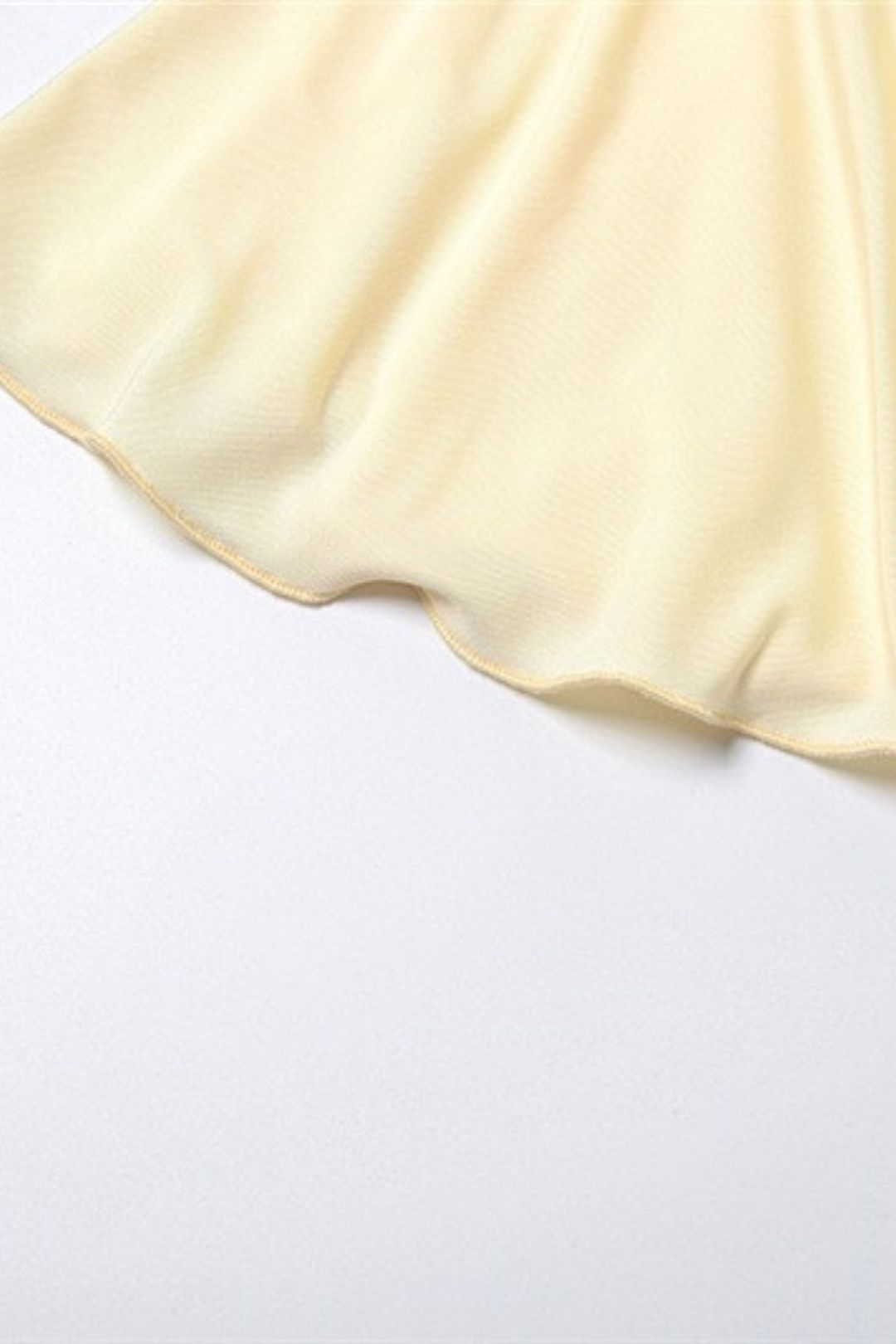 Sexy V-neck High Waist Slim Fit Pleated Hip Flared Sleeve Dress