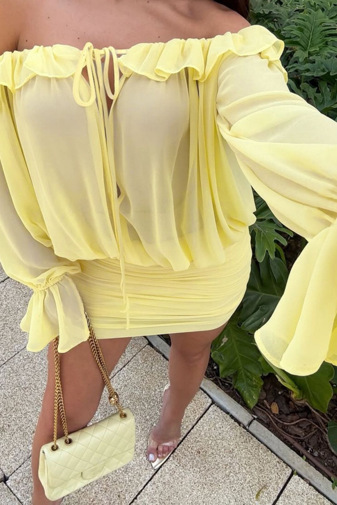 Sexy One-shoulder Hollow Lace Solid Color Slim Hip Dress