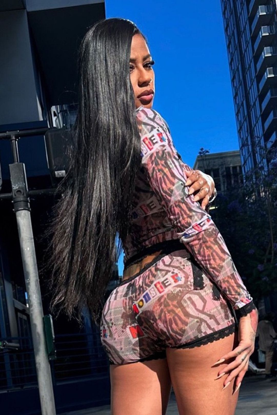 Graffiti Print Lace Lace Round Neck Short Set