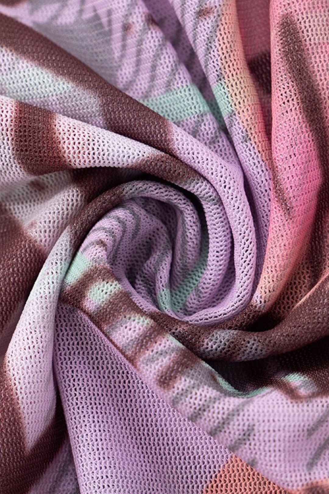 Graffiti Print Lace Lace Round Neck Short Set