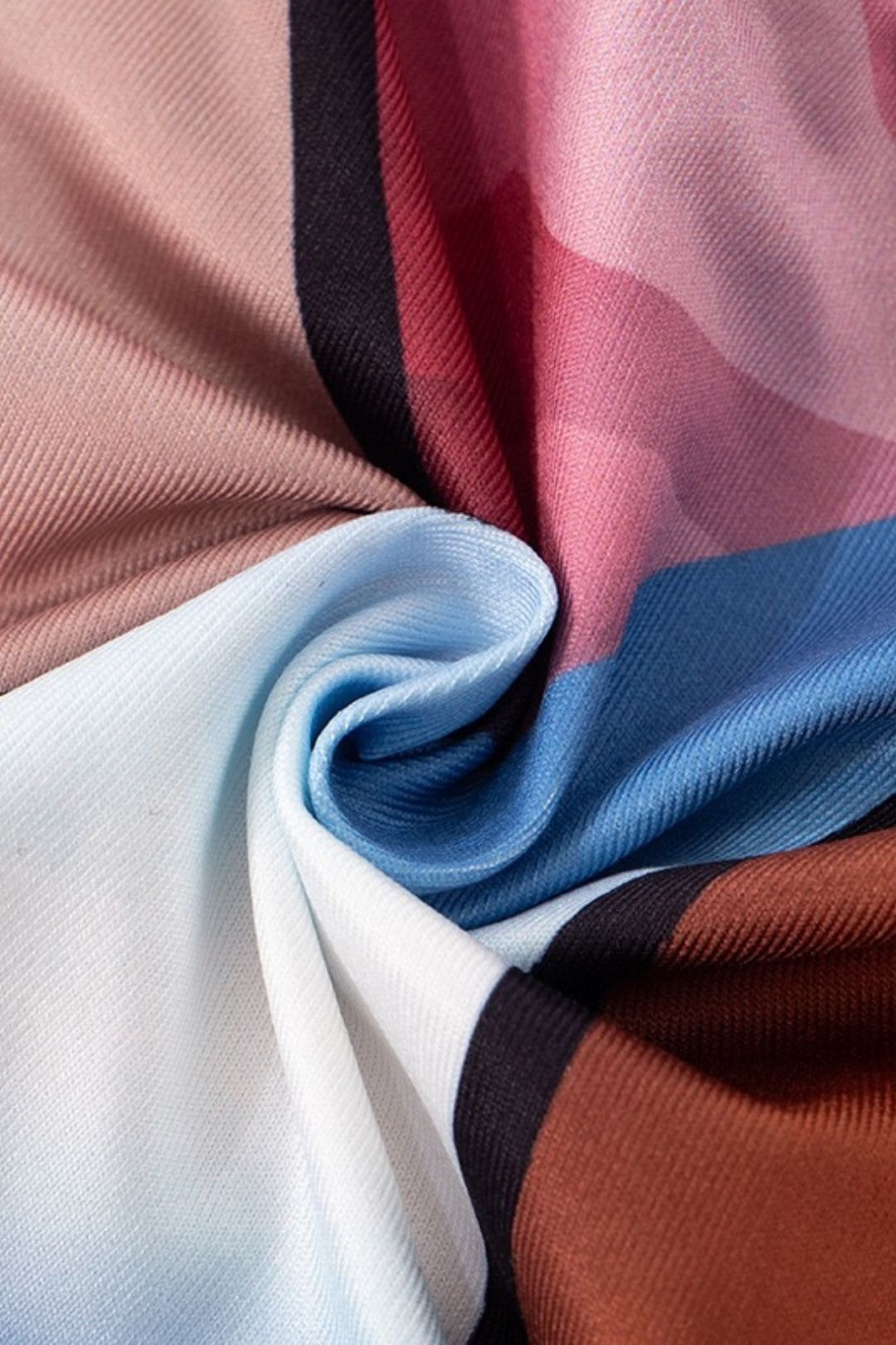 Ring Stitching Hollow Tube Top Cropped Pants Suit