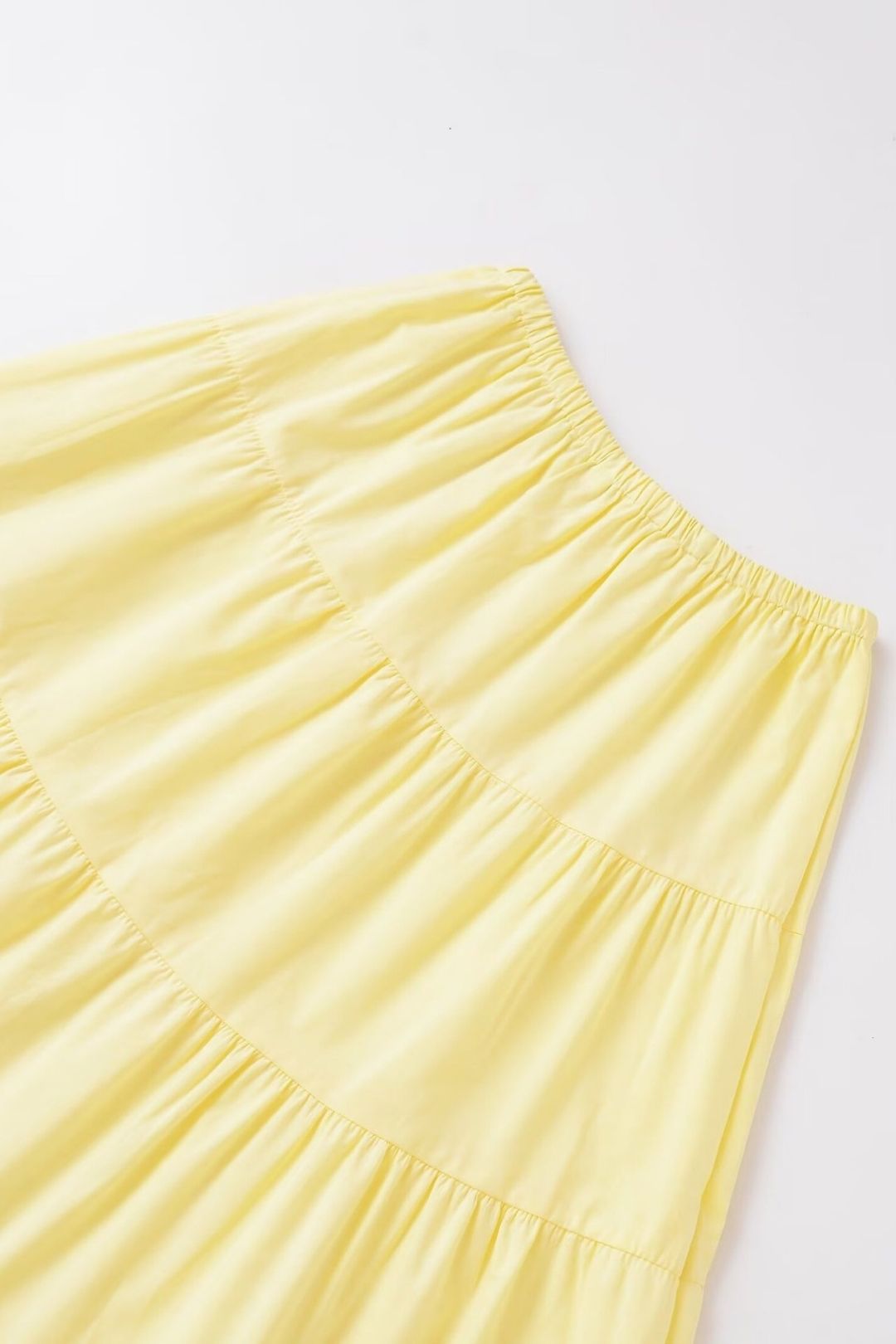 Versatile Layered Splicing Mid-Waist Skirt