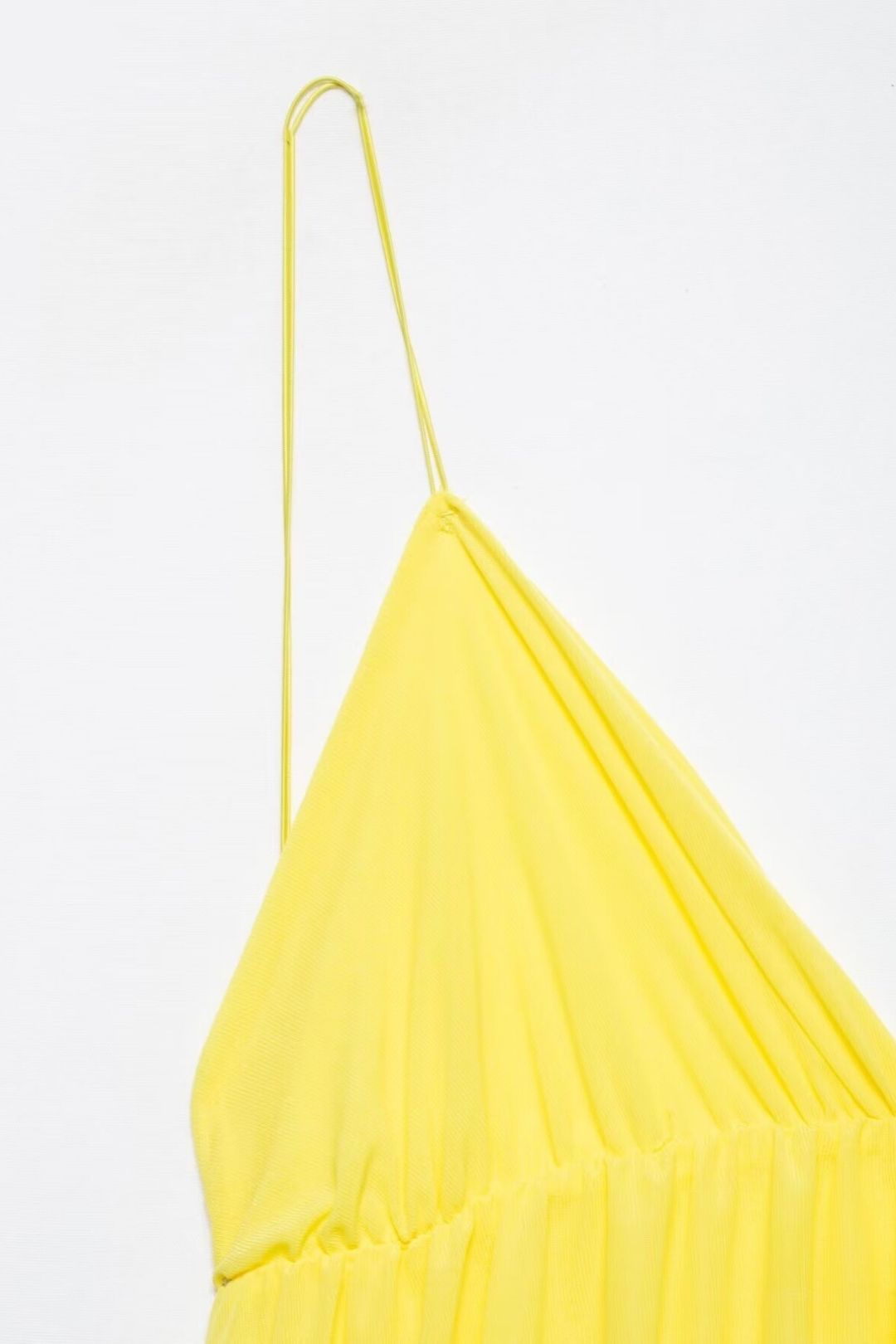 Sleeveless V-neck Halter-back Skirtdress