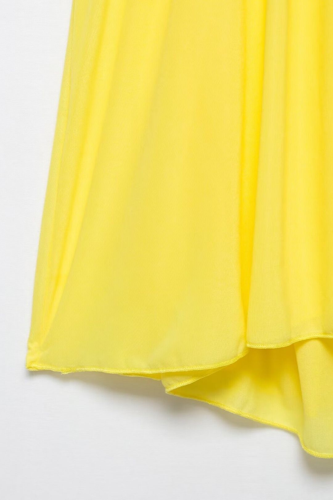 Sleeveless V-neck Halter-back Skirtdress