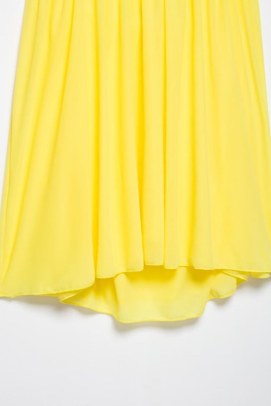 Sleeveless V-neck Halter-back Skirtdress