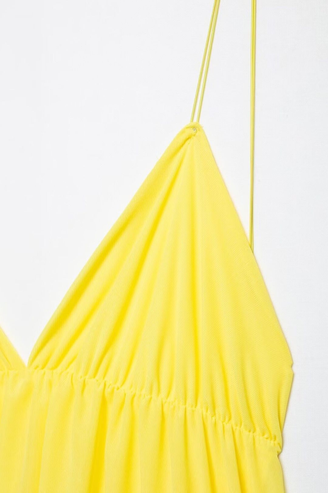 Sleeveless V-neck Halter-back Skirtdress