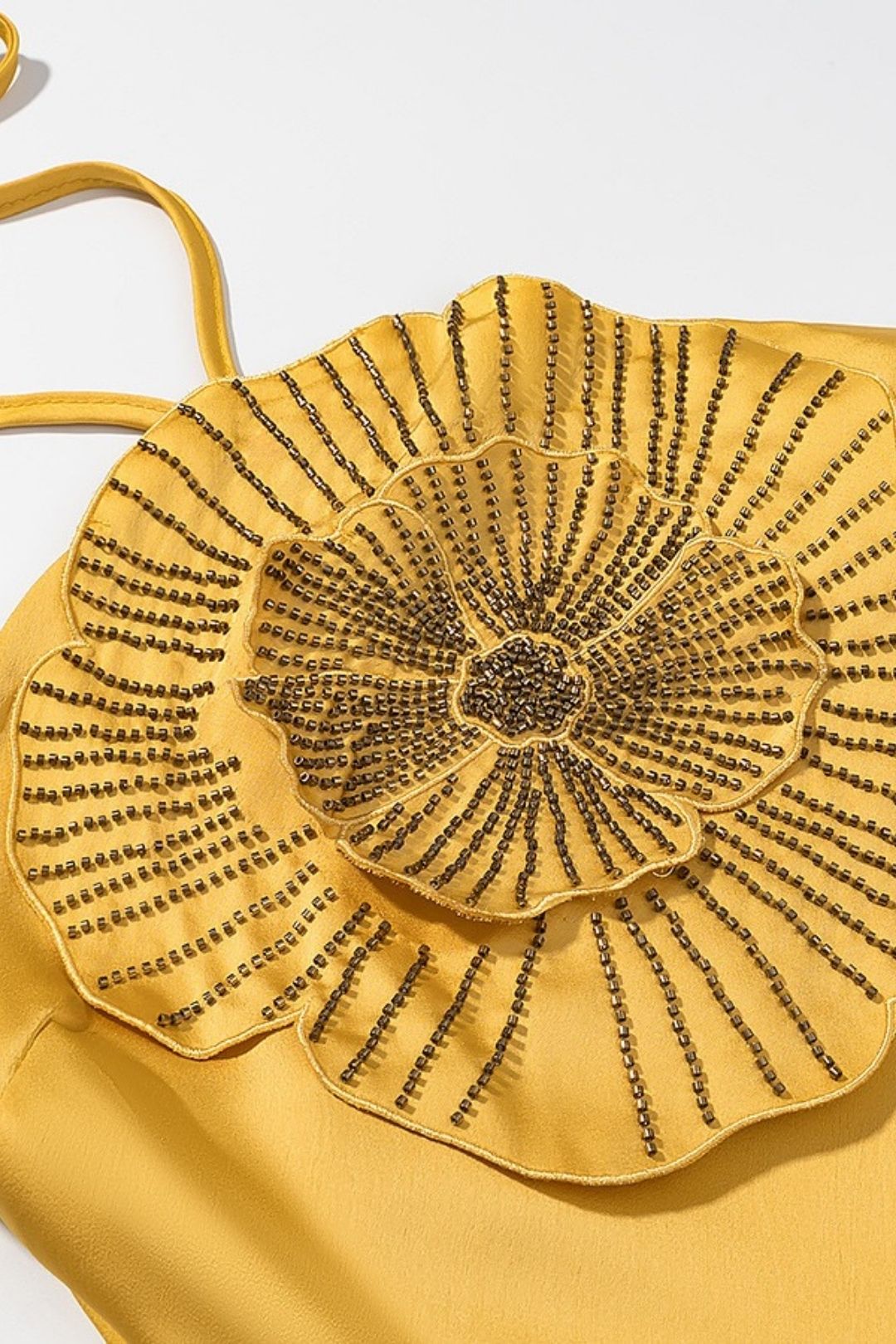 Niche Design Diamond Flower Decoration Halter Neck Dress