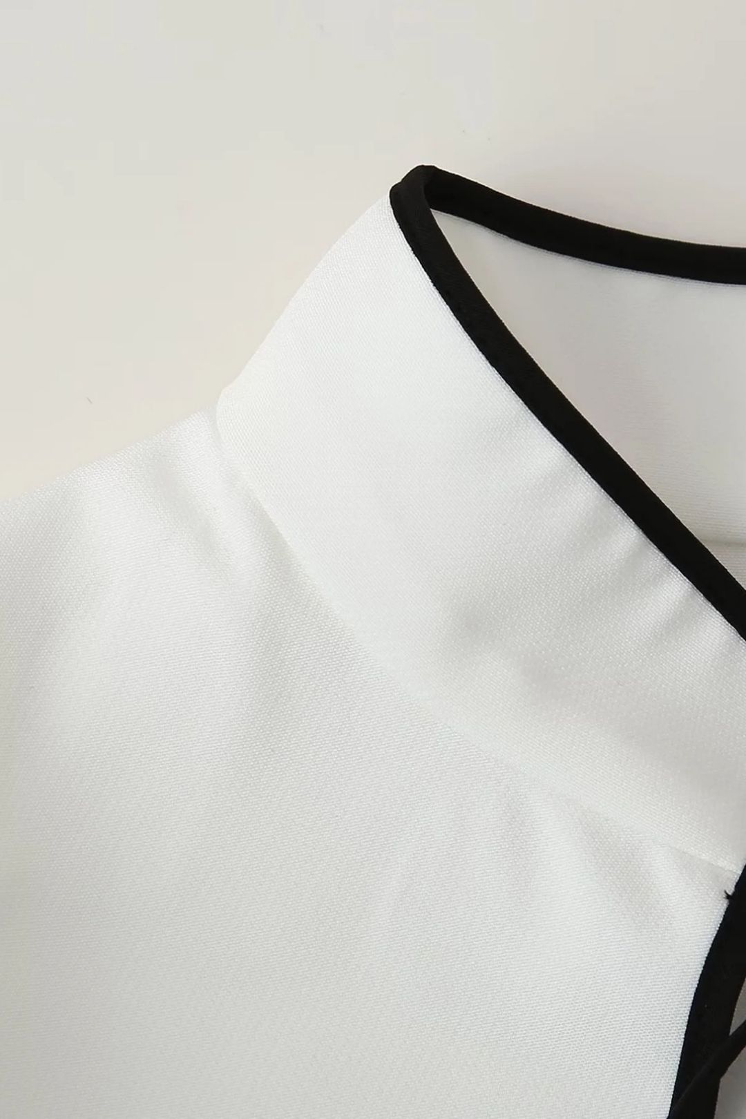 Fashionable Long-sleeved Stand-collar Tie Dress