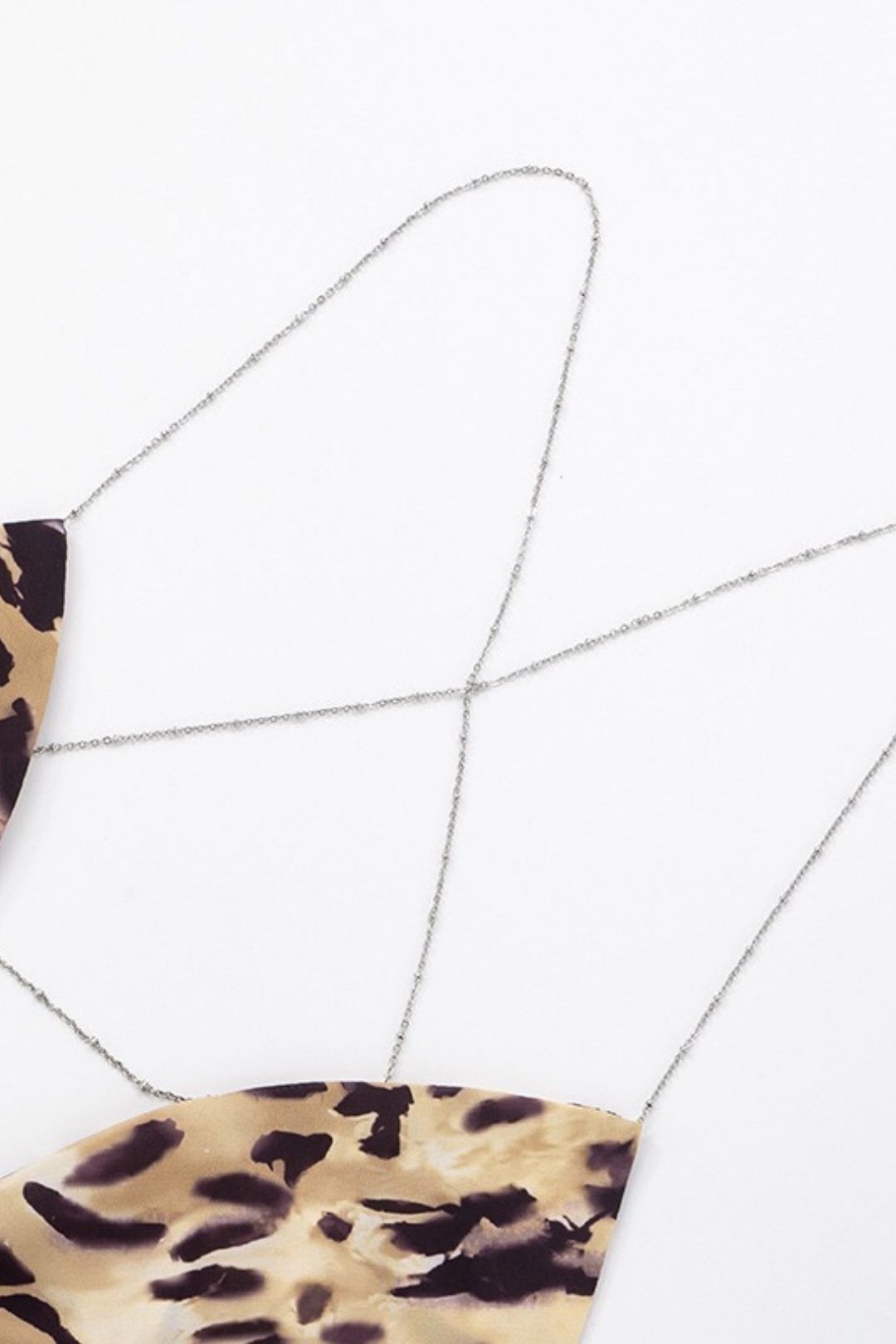 Sexy Tie-up Printed Chain Backless Sleeveless Top With A Halter Neck