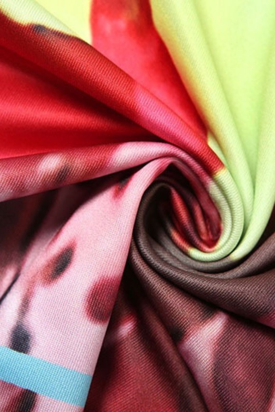 Sexy Halter Neck Backless Top And Slit Skirt Set